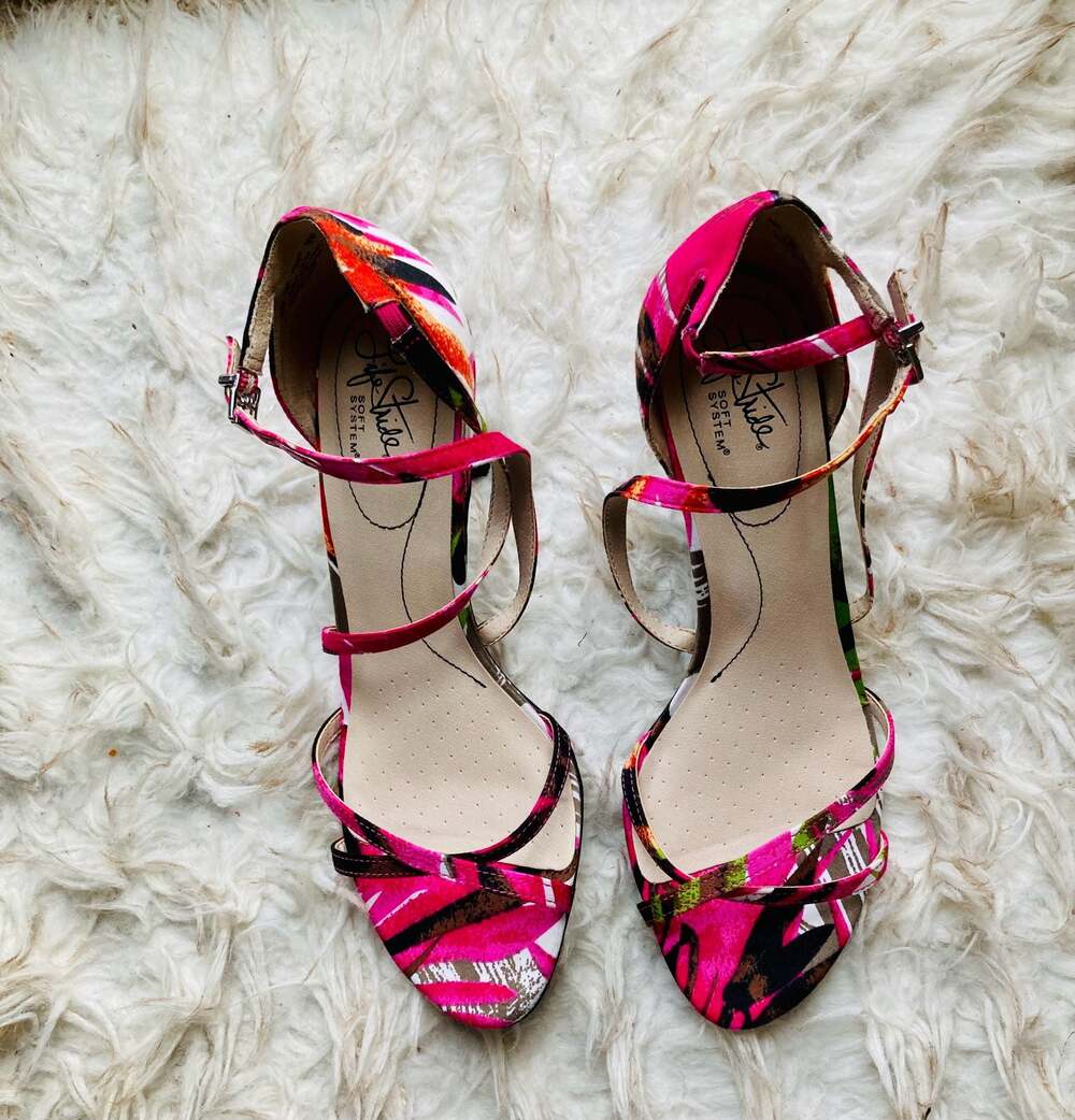 LifeStride Soft System Monaco Floral Pink  Open Toe Ankle Strap Heels Size 10
